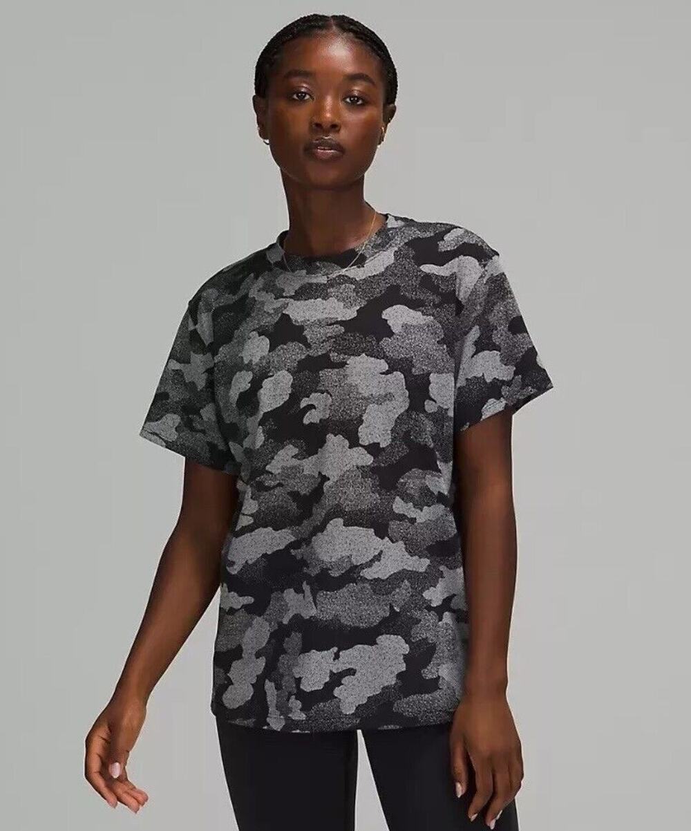 Lululemon Camo All Yours Short Sleeve Training Tee Sz 10 Black Gray Gym Shirt
